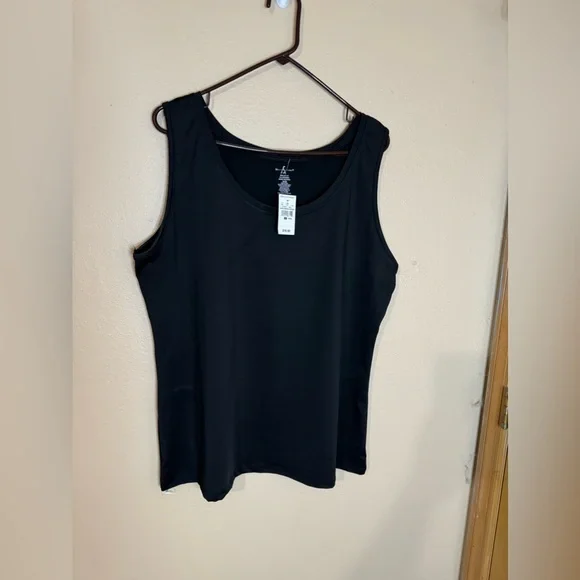 Ashley Stewart Black Top Size 18/20 - Picture 1 of 3